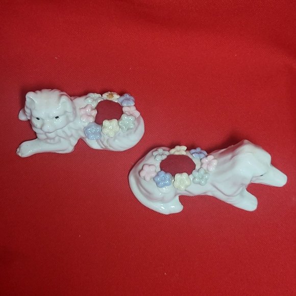 Vintage Pin Cushion Sitting Cat and Dog Set of 2 - Picture 12 of 13